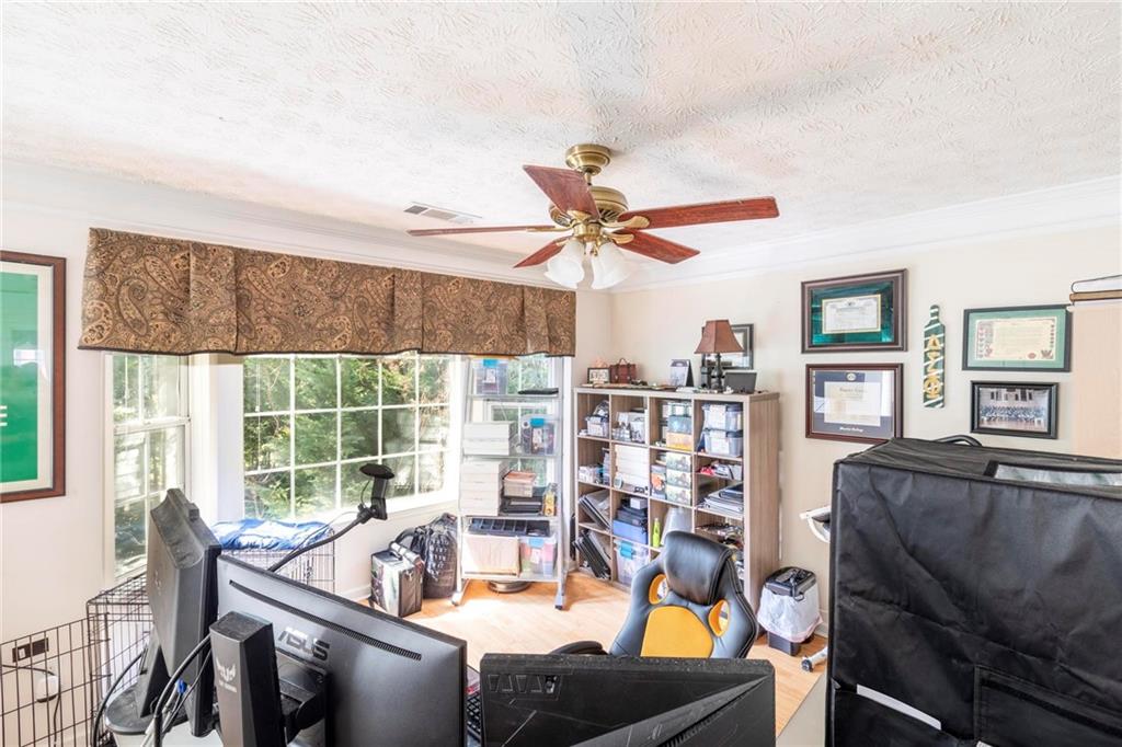 2451 Stonegate Drive Nw Property Photo 14
