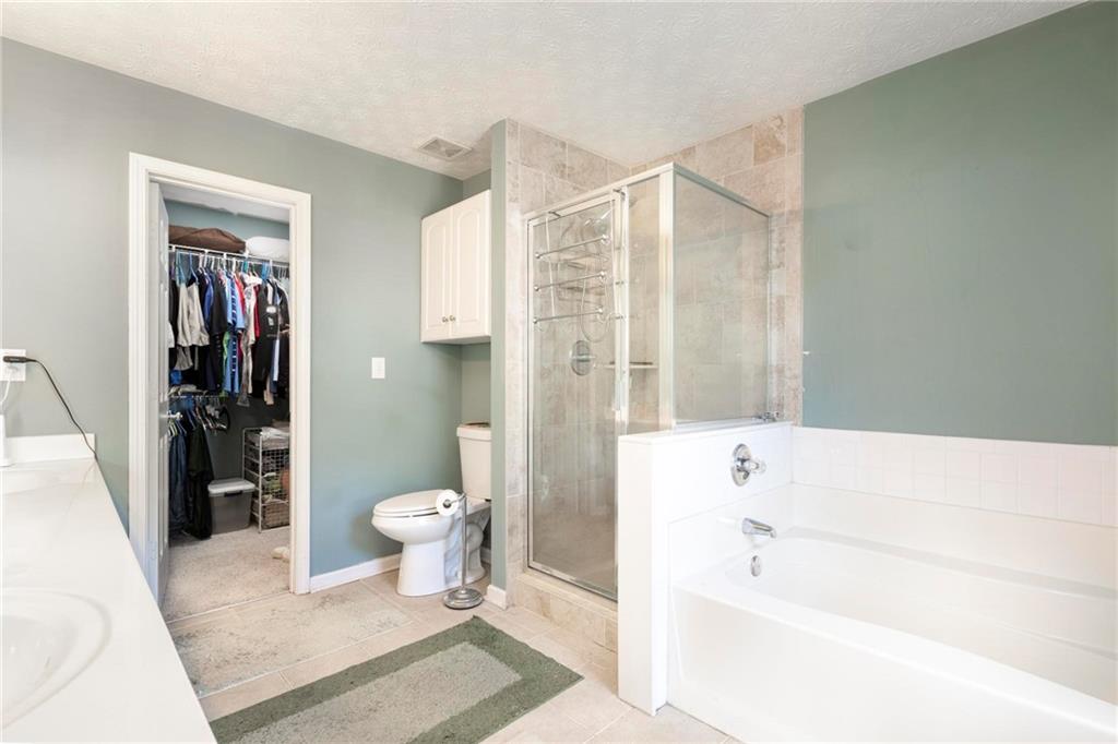 2451 Stonegate Drive Nw Property Photo 18