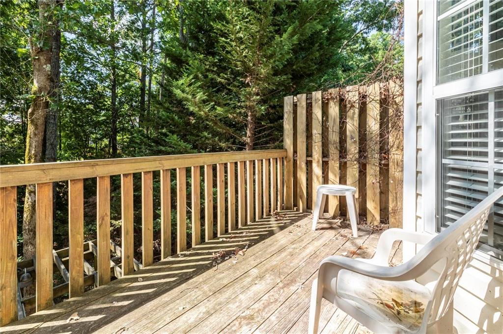 2451 Stonegate Drive Nw Property Photo 19