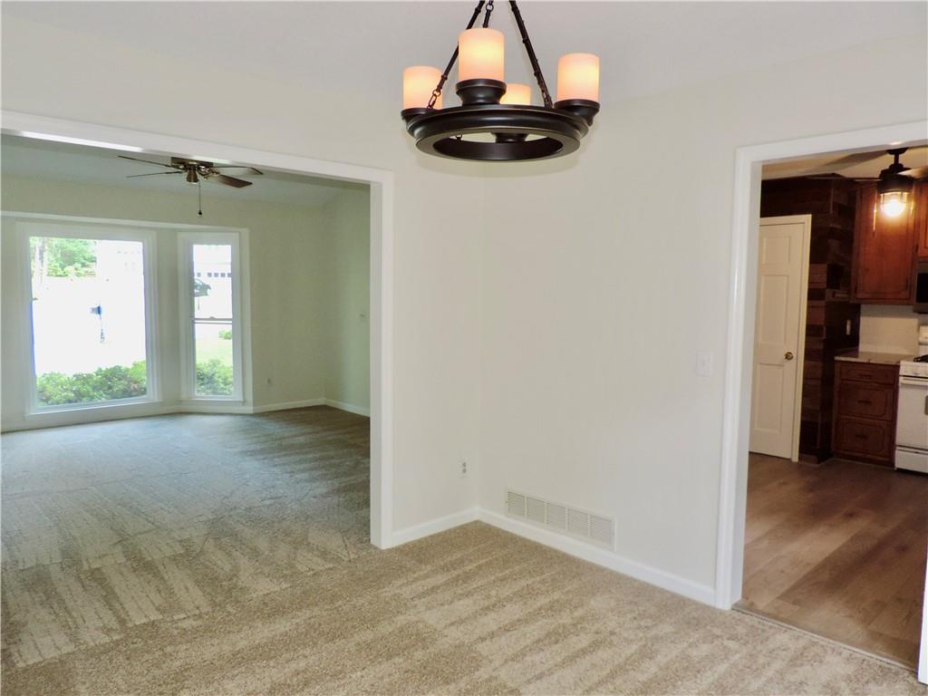 3264 Woodcliff Way Property Photo 13