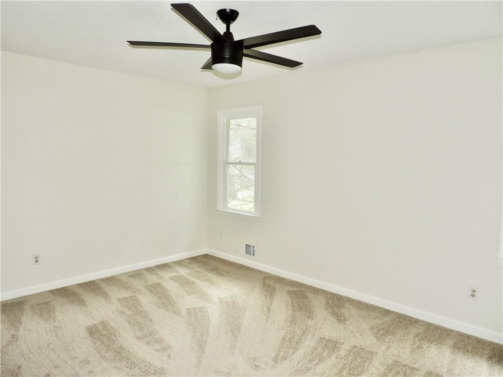 3264 Woodcliff Way Property Photo 15