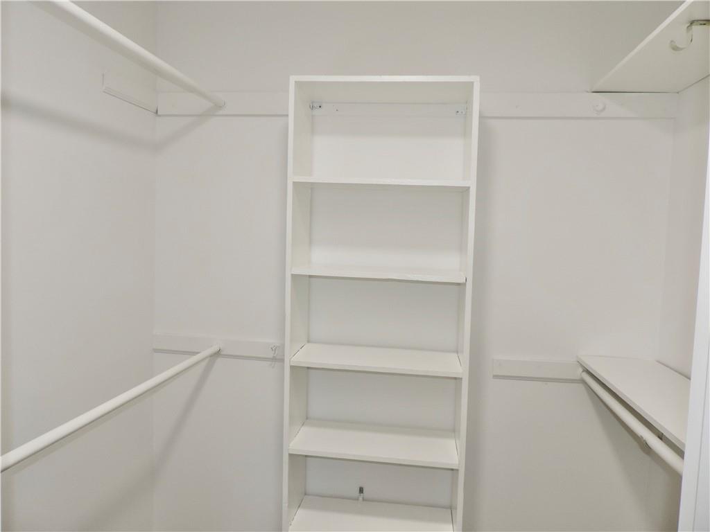3264 Woodcliff Way Property Photo 18