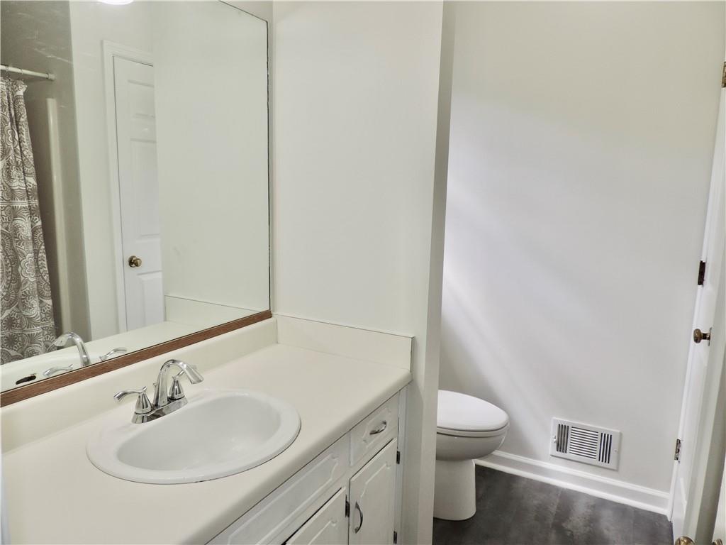 3264 Woodcliff Way Property Photo 19