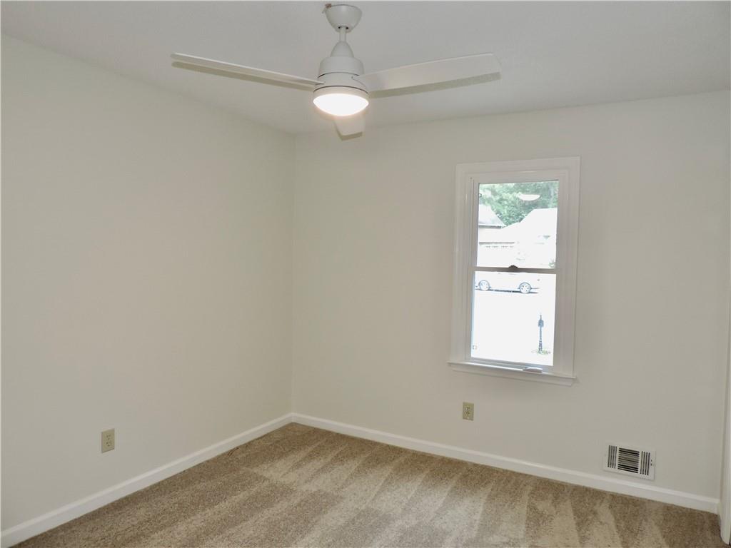 3264 Woodcliff Way Property Photo 21