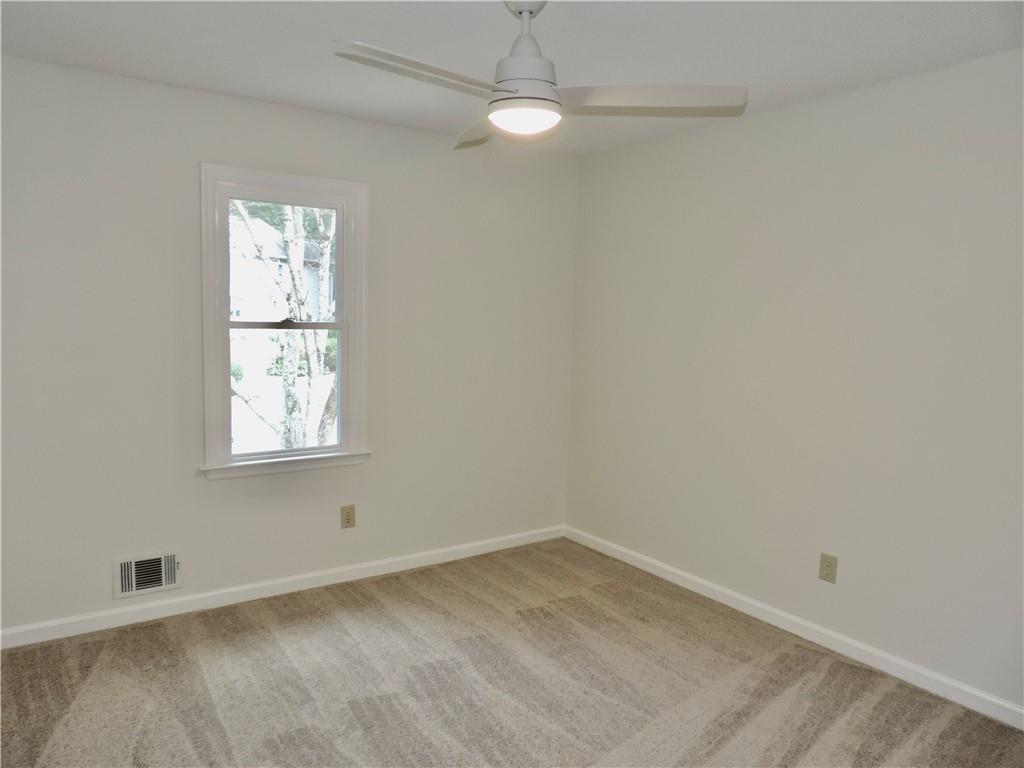 3264 Woodcliff Way Property Photo 22