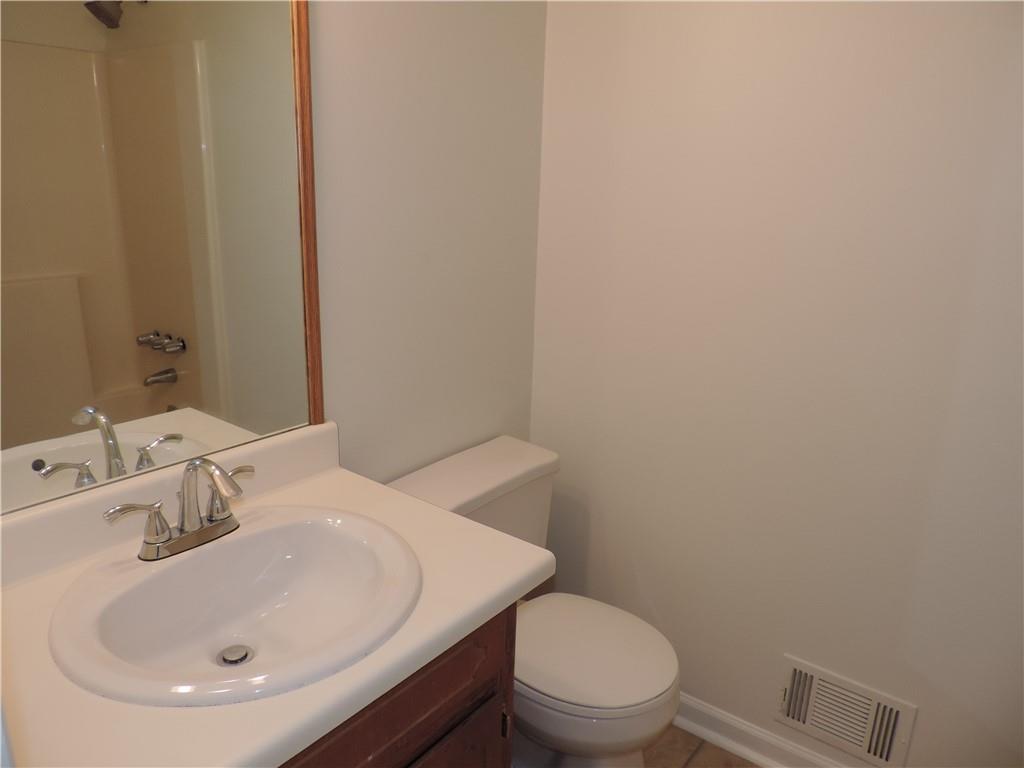 3264 Woodcliff Way Property Photo 23
