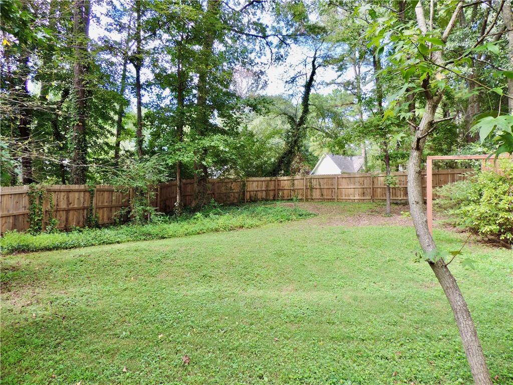 3264 Woodcliff Way Property Photo 24