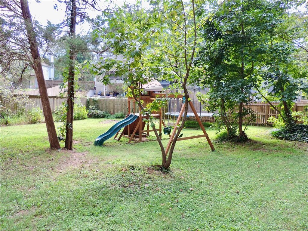 3264 Woodcliff Way Property Photo 27
