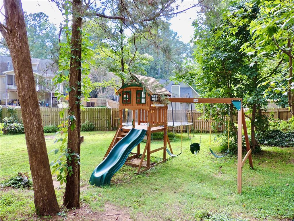 3264 Woodcliff Way Property Photo 29