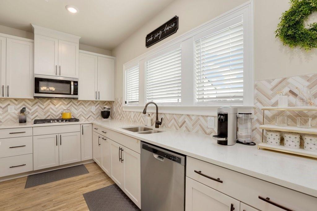108 Altamaha Trail Property Photo 4