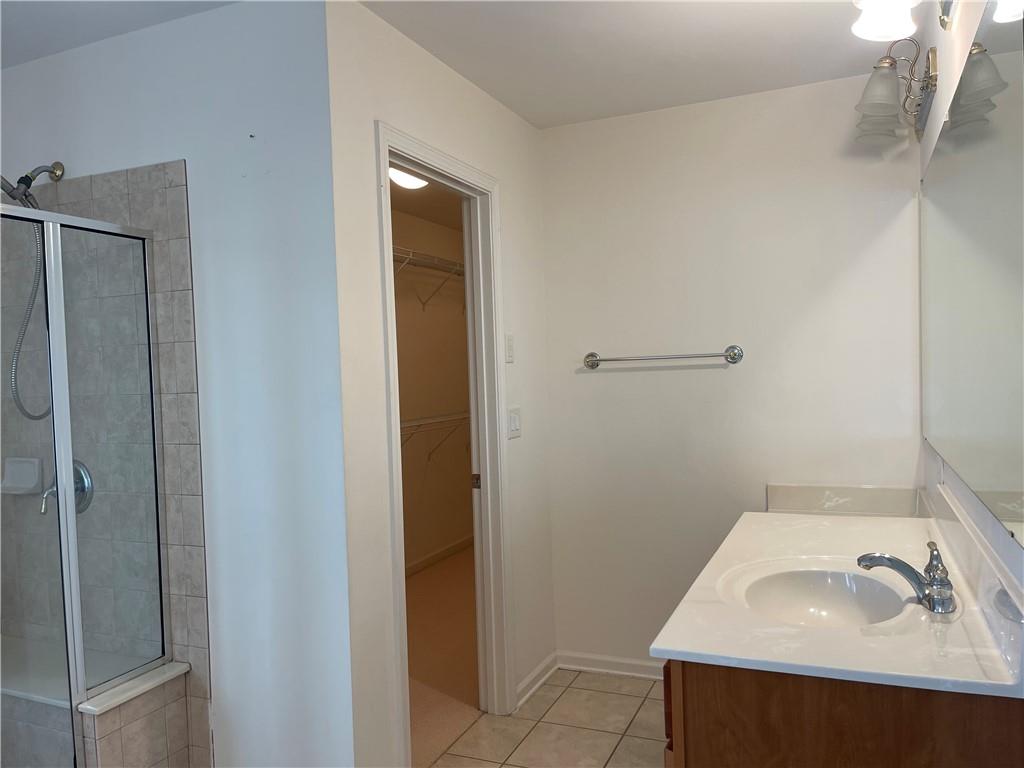 220 Collins View Court Property Photo 12