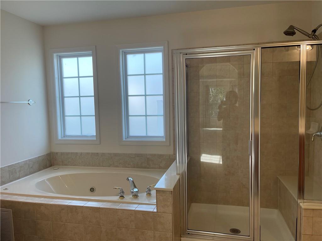 220 Collins View Court Property Photo 13