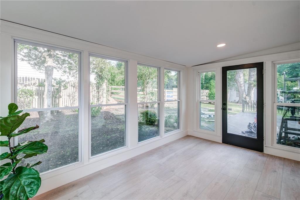 213 Maxwell Avenue Sw Property Photo 17