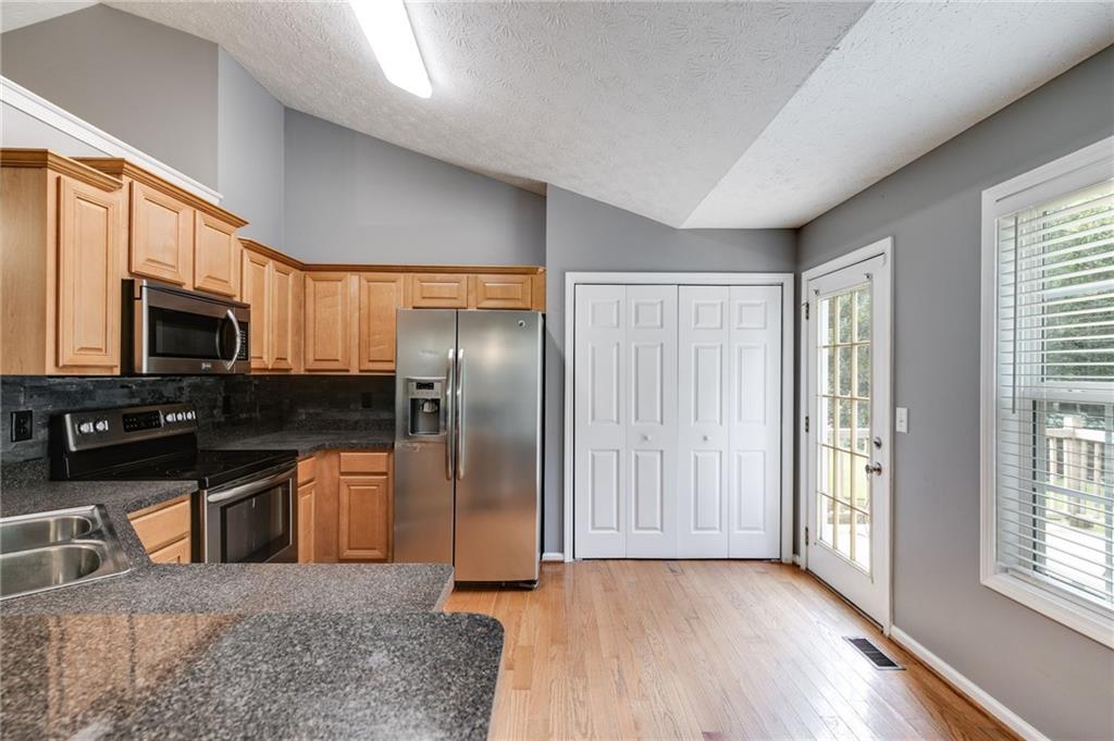 163 Meadow Spring Court Property Photo 13
