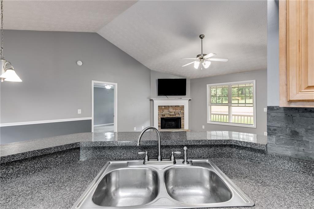 163 Meadow Spring Court Property Photo 15