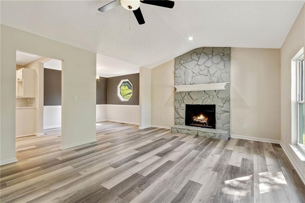 570 Sunset Ridge Drive Property Photo 7