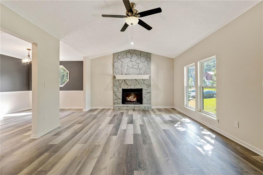 570 Sunset Ridge Drive Property Photo 9