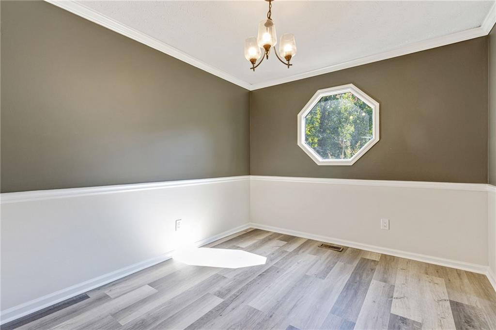 570 Sunset Ridge Drive Property Photo 10
