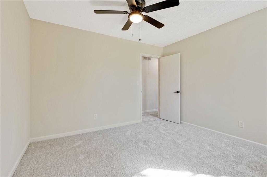 570 Sunset Ridge Drive Property Photo 18