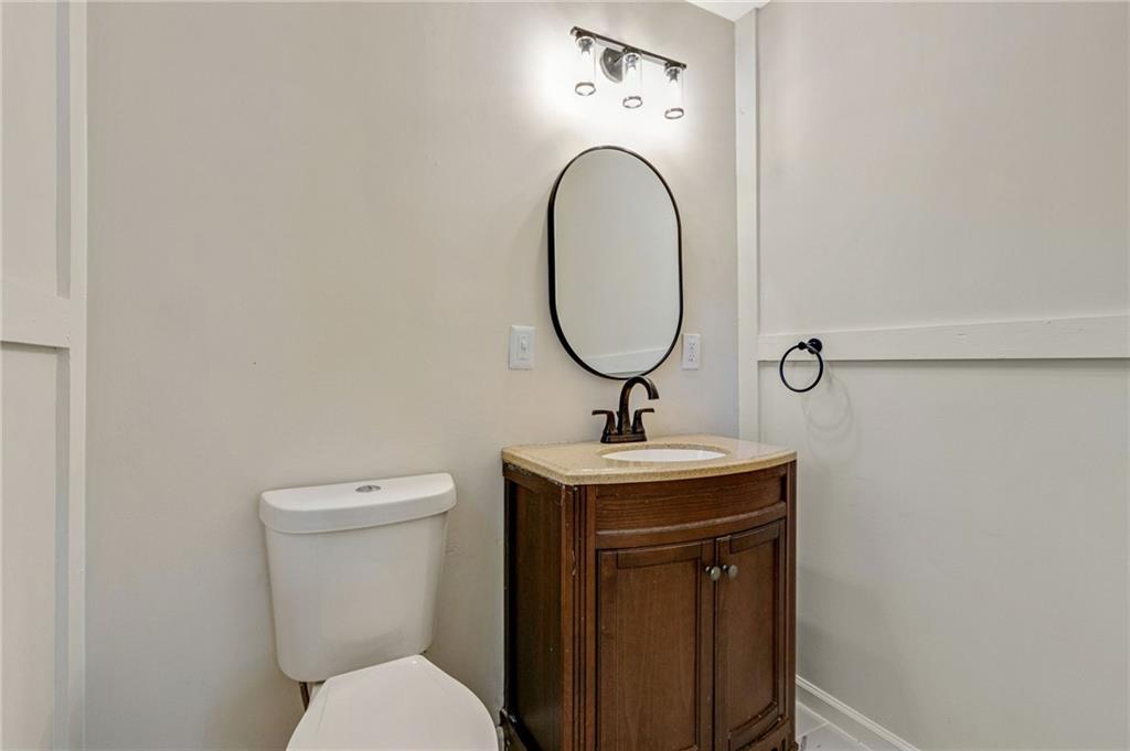570 Sunset Ridge Drive Property Photo 24