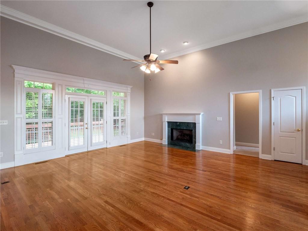 2916 Stanway Avenue Property Photo 6
