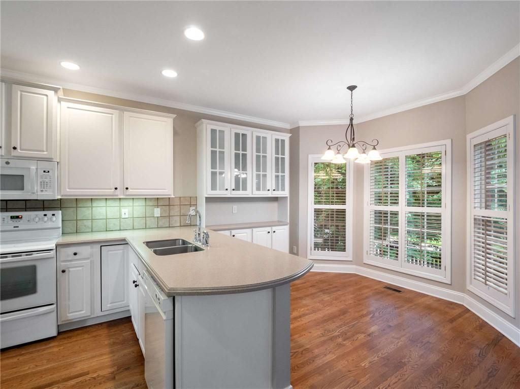 2916 Stanway Avenue Property Photo 13