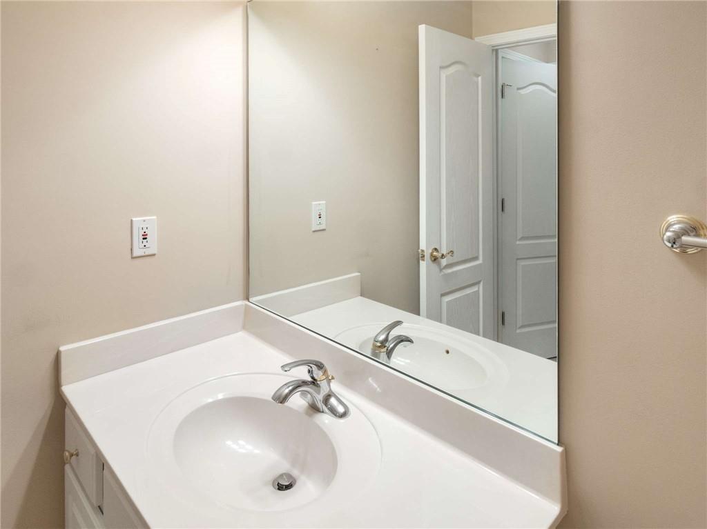 2916 Stanway Avenue Property Photo 27