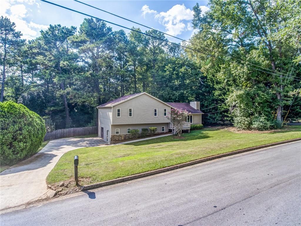6681 Fairway Ridge Drive Property Photo 4