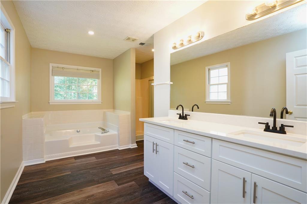 3960 Bimini Cove Property Photo 27