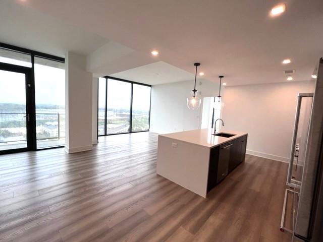 788 W Marietta Street Nw Unit 914 Property Photo 2