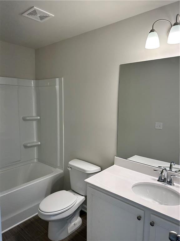 4695 Fullerton Drive Property Photo 12