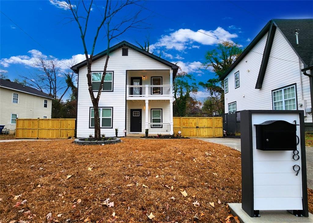 1089 White Oak Avenue Sw Property Photo 1