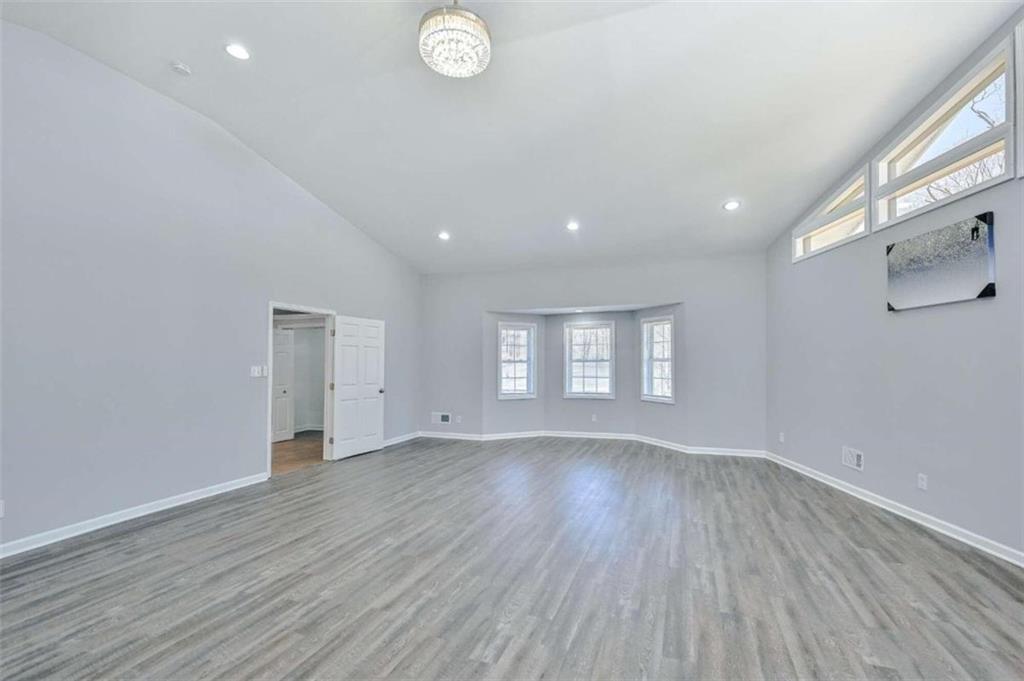 310 Ferndale Drive Sw Property Photo 26