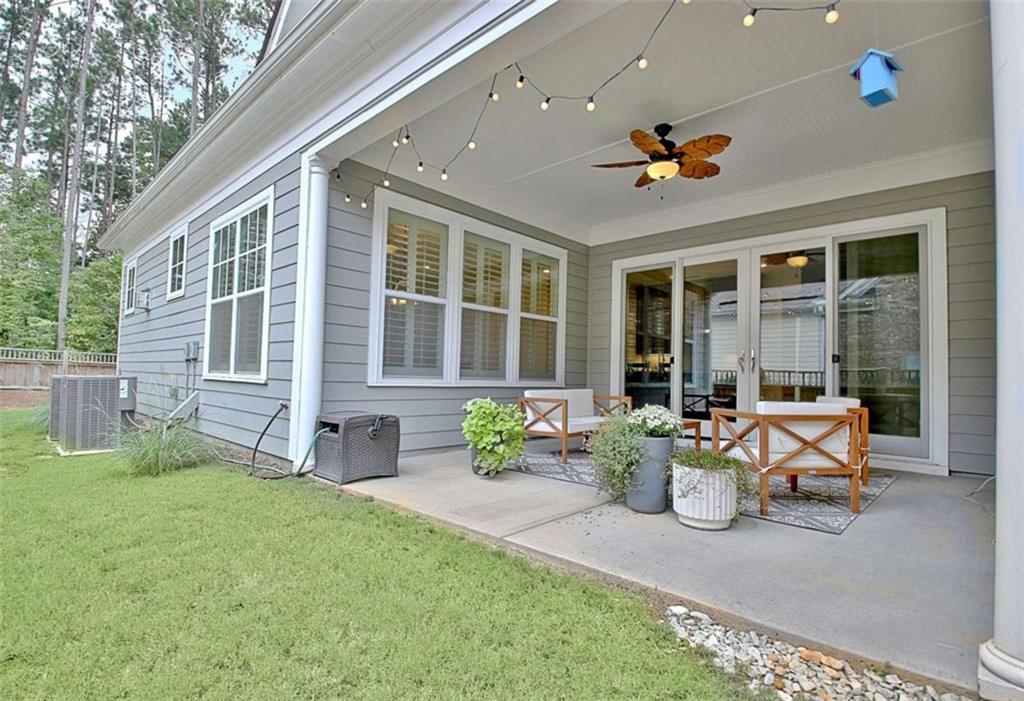 218 Bandon Way Property Photo 4