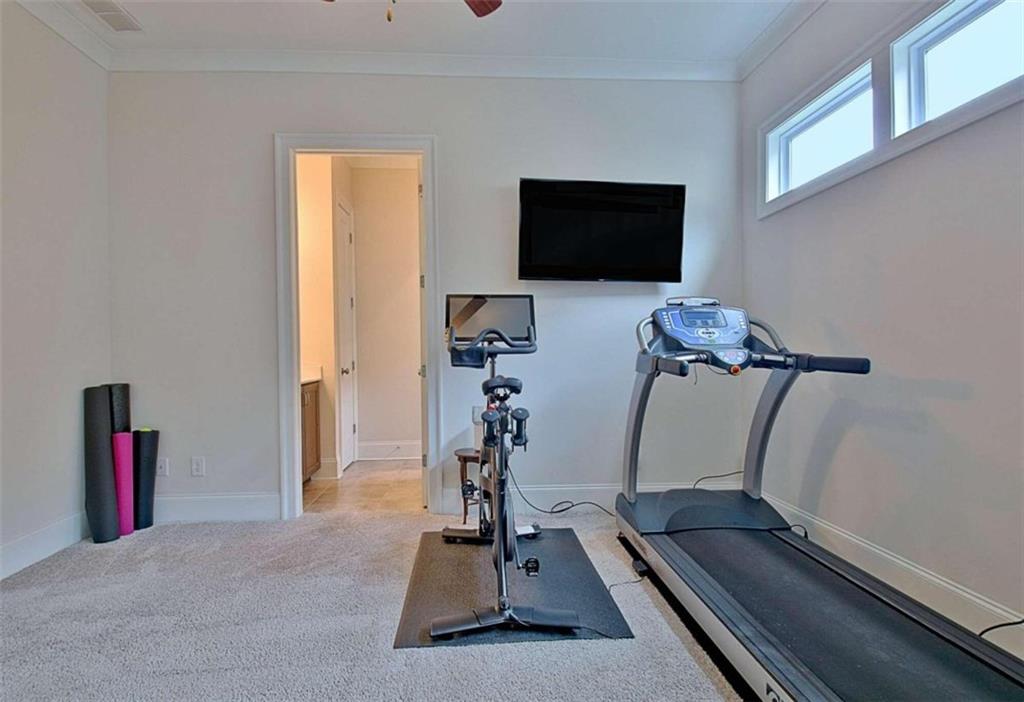218 Bandon Way Property Photo 19