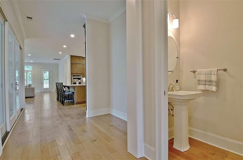 218 Bandon Way Property Photo 23