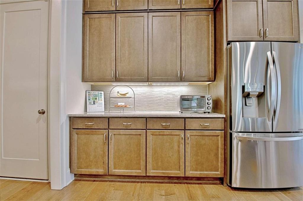 218 Bandon Way Property Photo 30