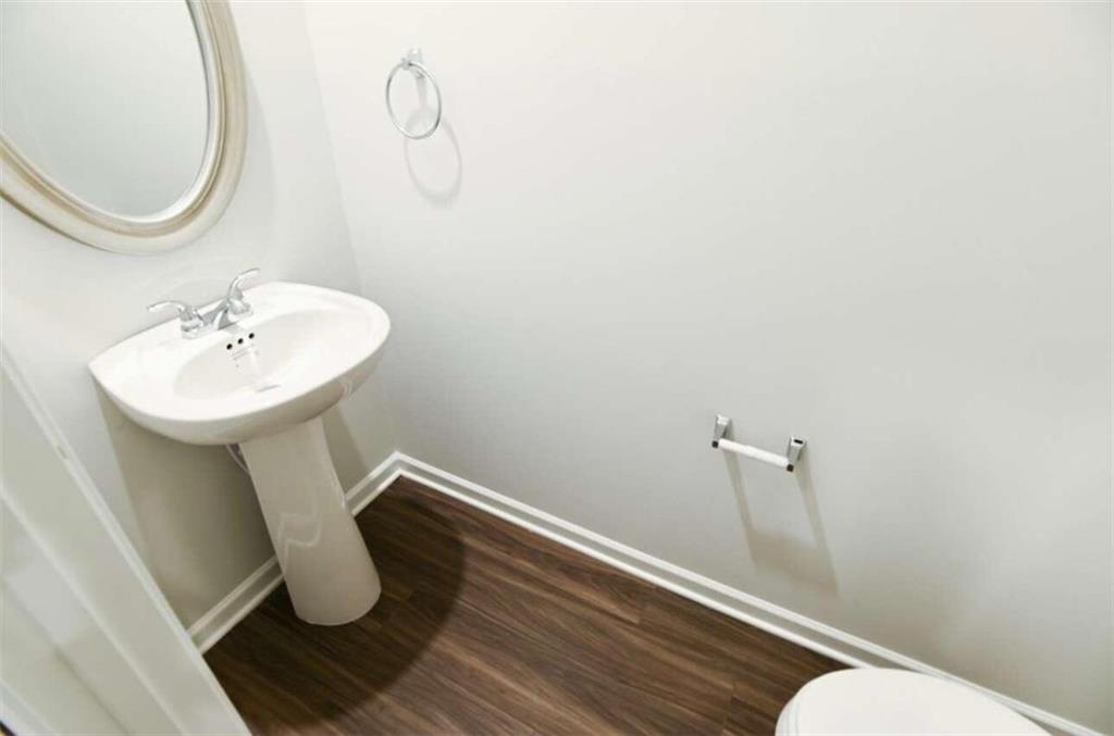133 Village Green Drive Unit 160 Property Photo 9