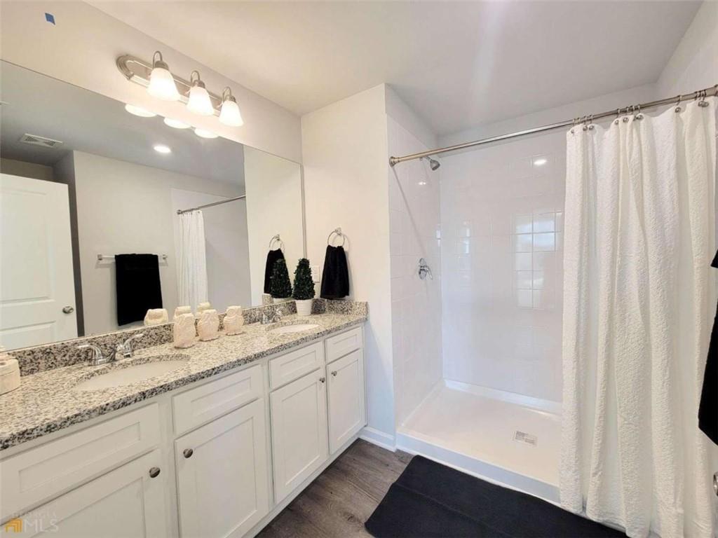 133 Village Green Drive Unit 160 Property Photo 15