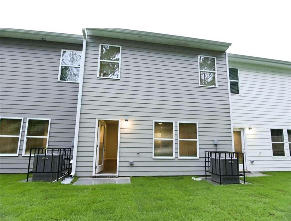 133 Village Green Drive Unit 160 Property Photo 24
