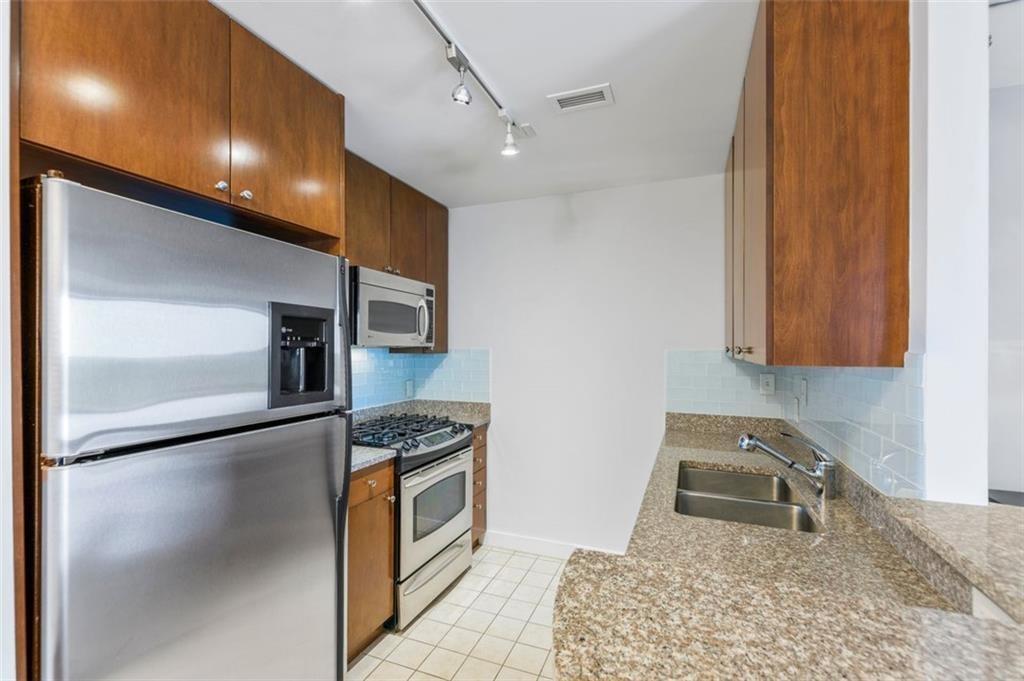 3338 Peachtree Road Ne Unit 1104 Property Photo 5