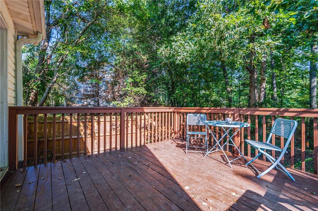 105 Haddonstone Drive Property Photo 25
