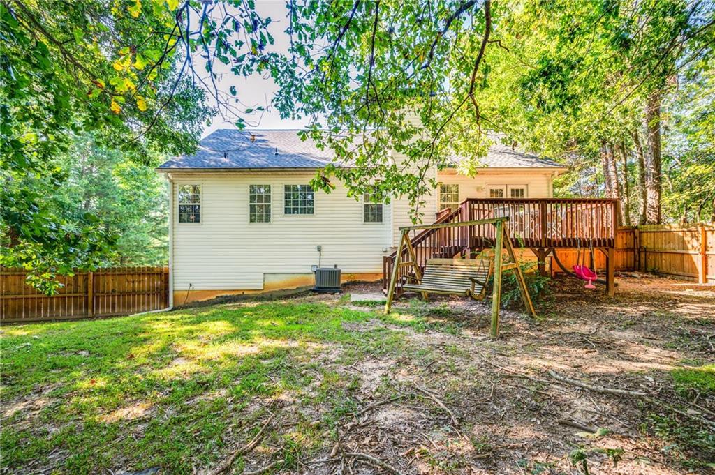 105 Haddonstone Drive Property Photo 31