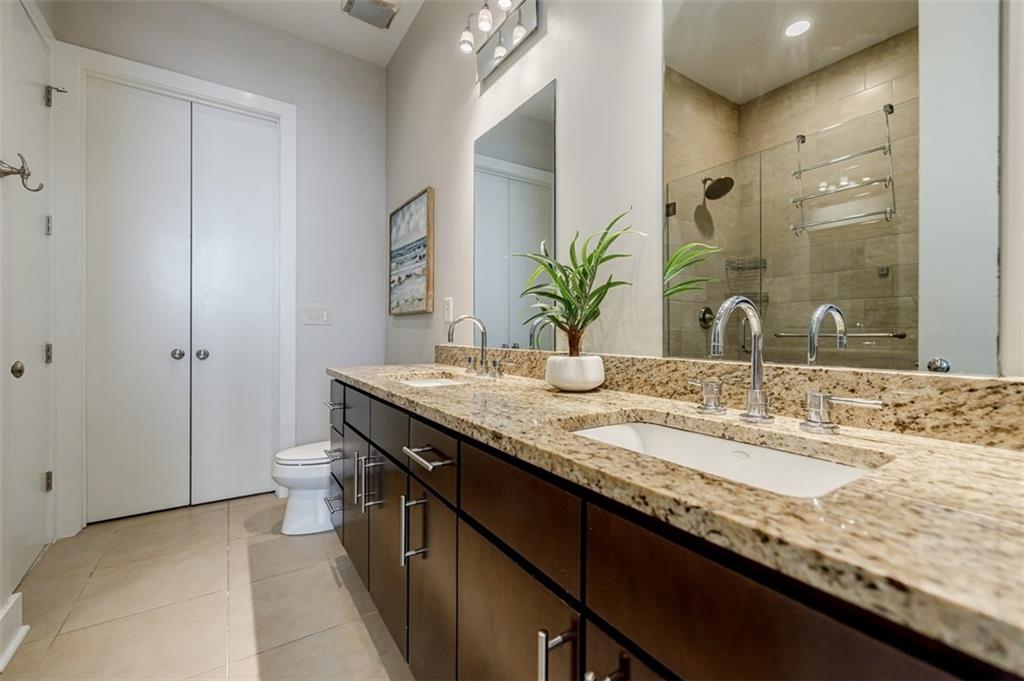 200 N Highland Avenue Ne Unit 105 Property Photo 24