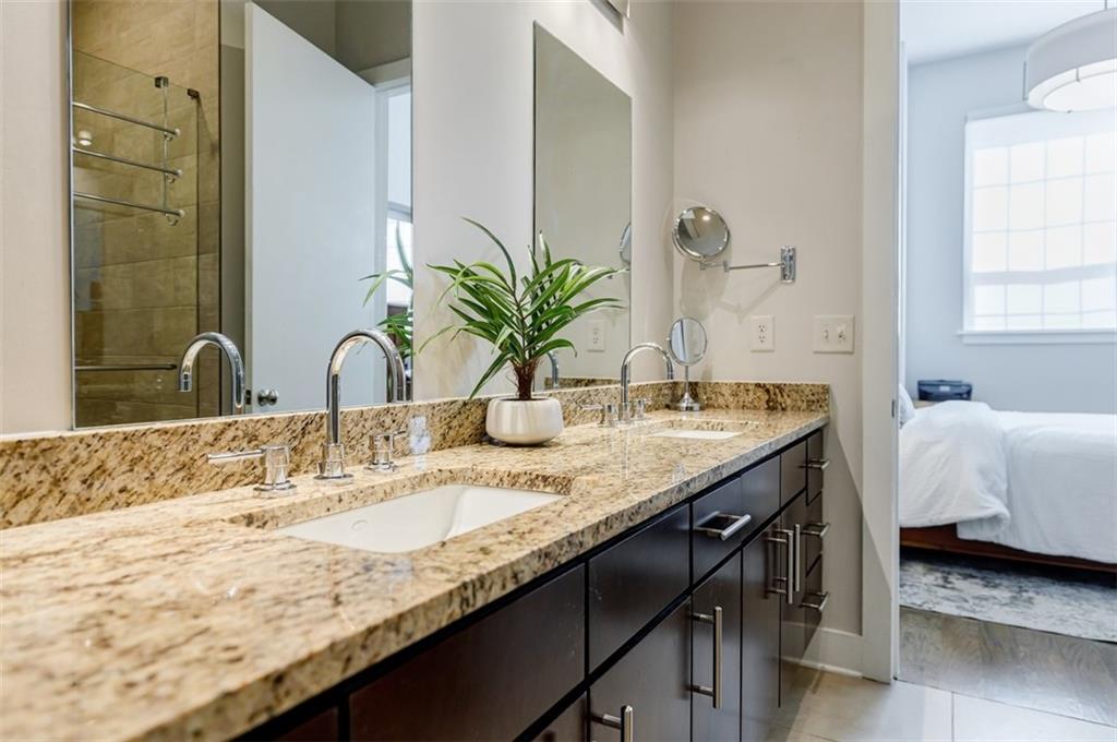 200 N Highland Avenue Ne Unit 105 Property Photo 25