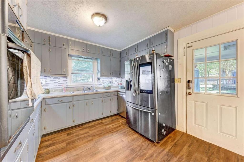 1277 4th Avenue Property Photo 11