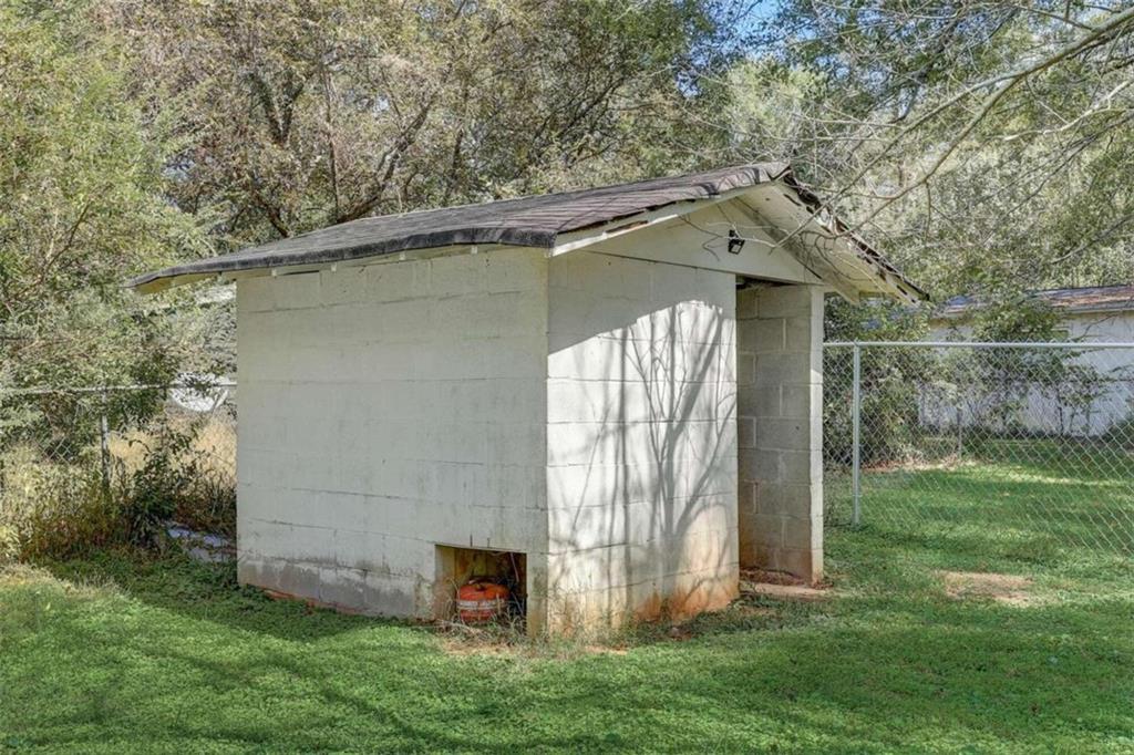1277 4th Avenue Property Photo 22