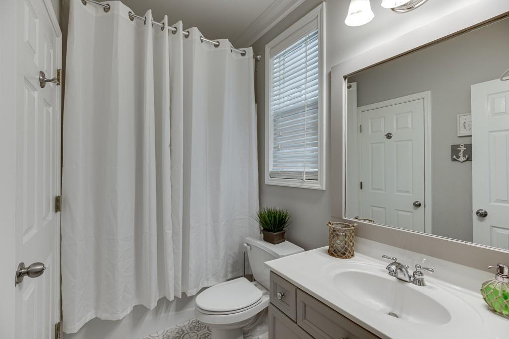 6180 Lake Windsor Parkway Property Photo 24