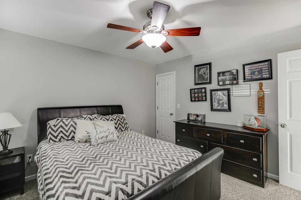 6180 Lake Windsor Parkway Property Photo 26