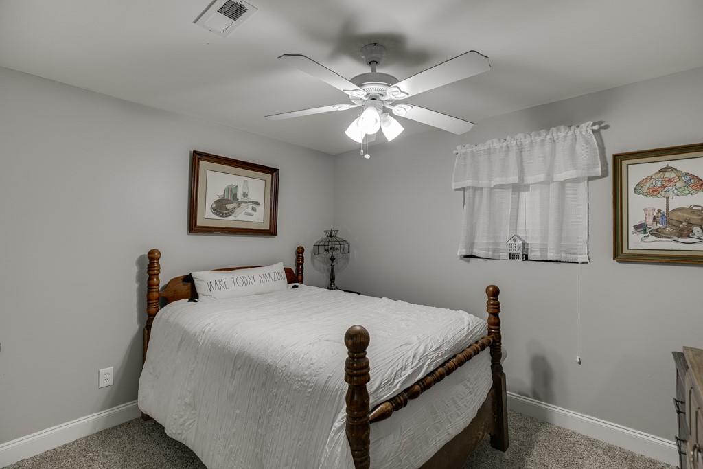 6180 Lake Windsor Parkway Property Photo 43